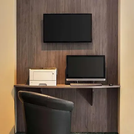 Hotel Amedia Frankfurt Airport, Trademark Collection By Wyndham